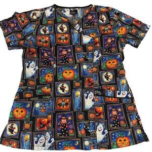 Peaches Sport Black Halloween Print, V-Neck, Short Sleeve Scrub Top- S